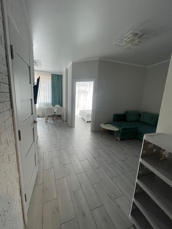 Nika Apartment Odessa Buitenkant foto