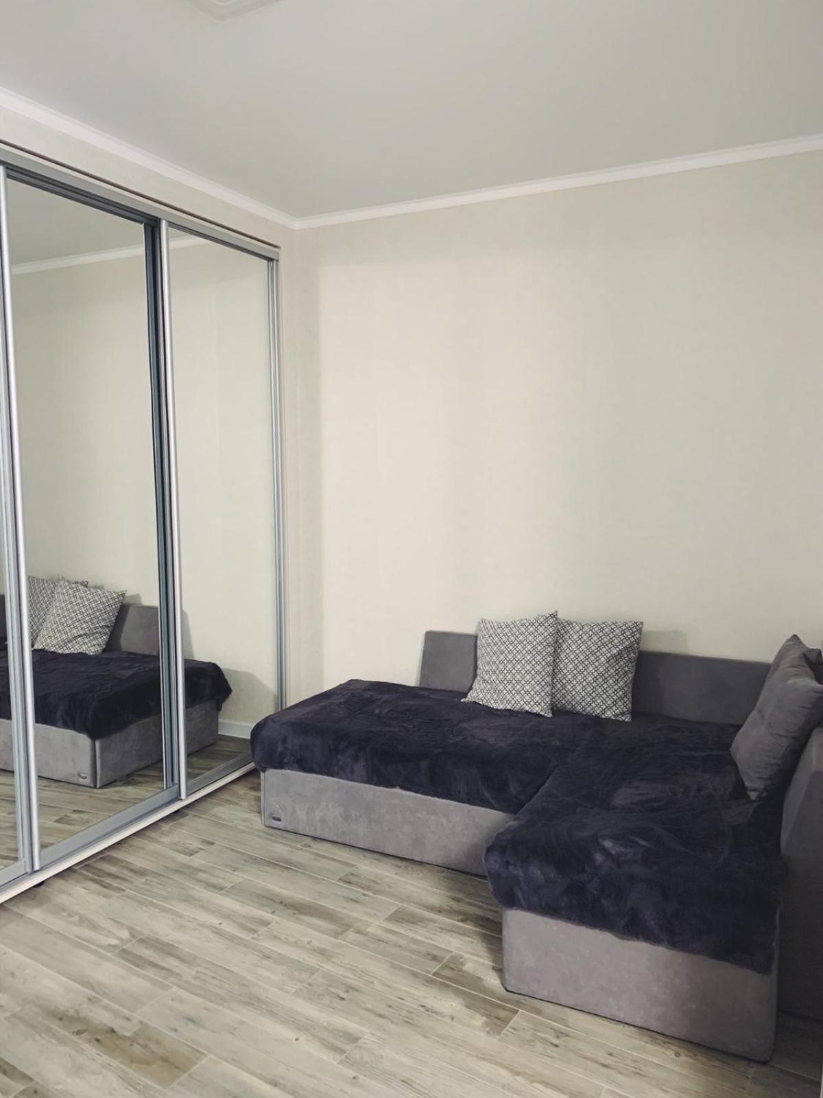 Nika Apartment Odessa Buitenkant foto